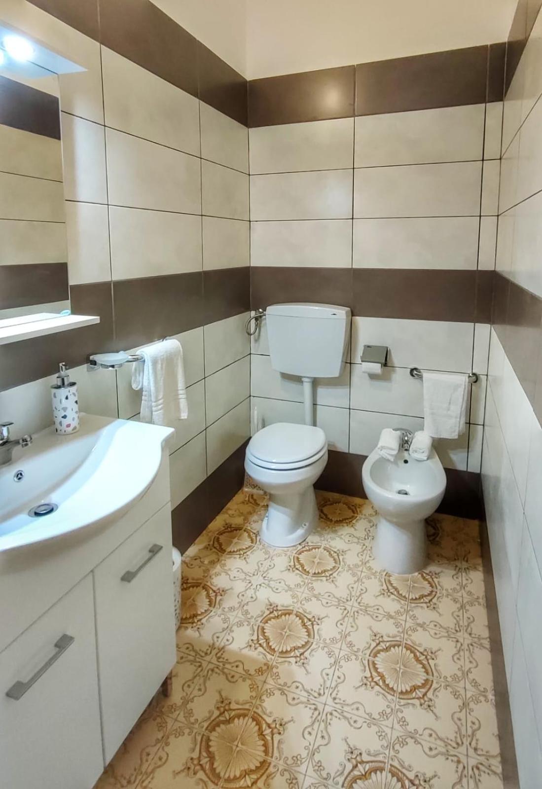 Confy Apartments Πομπηία Εξωτερικό φωτογραφία